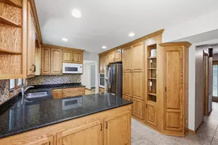 11006 Radisson Dr, Burnsville, MN 55337 - Photo 24