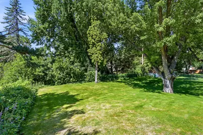 11006 Radisson Drive, Burnsville, MN 55337 - Photo 54