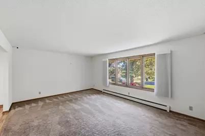 11006 Radisson Drive, Burnsville, MN 55337 - Photo 8