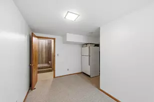 11006 Radisson Dr, Burnsville, MN 55337 - Photo 56