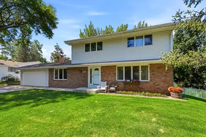 11006 Radisson Drive, Burnsville, MN 55337 - Photo 2