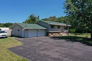 5276 392nd St, North Branch, MN 55056 - Photo 2