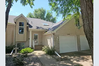 2206 10th Avenue SE, Willmar, MN 56201 - Photo 1