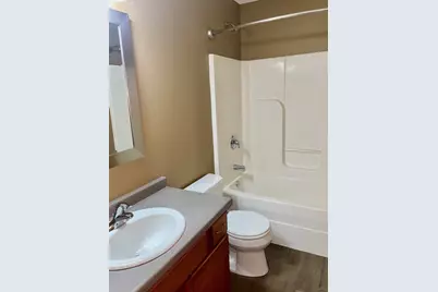 1905 20th Street SW, Austin, MN 55912 - Photo 14