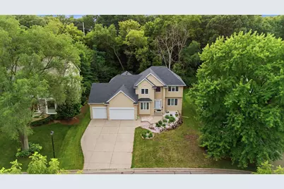15016 Viewcrest Lane, Burnsville, MN 55306 - Photo 2