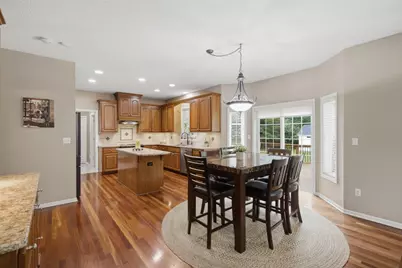 15016 Viewcrest Lane, Burnsville, MN 55306 - Photo 6