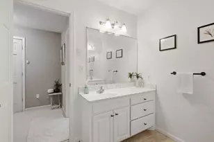 15016 Viewcrest Ln, Burnsville, MN 55306 - Photo 8