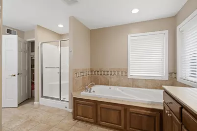 15016 Viewcrest Lane, Burnsville, MN 55306 - Photo 44