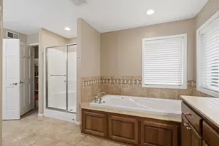 15016 Viewcrest Ln, Burnsville, MN 55306 - Photo 44