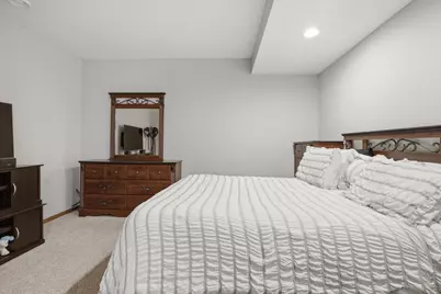 15016 Viewcrest Lane, Burnsville, MN 55306 - Photo 46