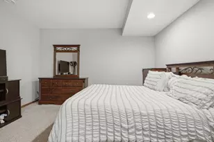 15016 Viewcrest Ln, Burnsville, MN 55306 - Photo 46