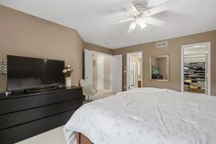 15016 Viewcrest Ln, Burnsville, MN 55306 - Photo 10