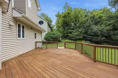 15016 Viewcrest Lane, Burnsville, MN 55306 - Photo 56