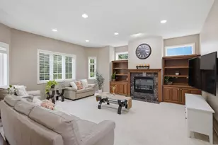 15016 Viewcrest Ln, Burnsville, MN 55306 - Photo 32