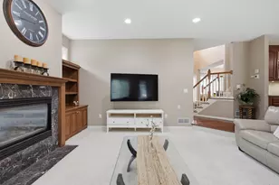 15016 Viewcrest Ln, Burnsville, MN 55306 - Photo 34