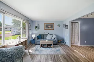 1213 3rd St NW, Waseca, MN 56093 - Photo 8