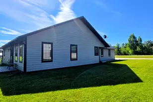 17668 Birch Dr NW, Angle Inlet, MN 56711 - Photo 4