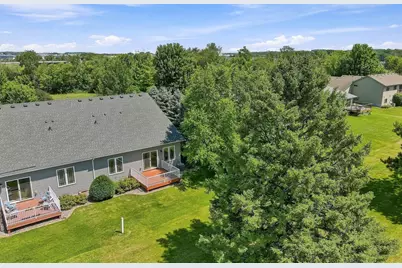 2701 Village Drive, Faribault, MN 55021 - Photo 42