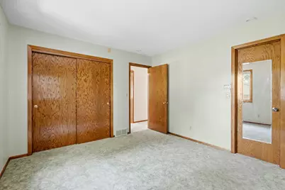 229 8th Avenue SE, Osseo, MN 55369 - Photo 8