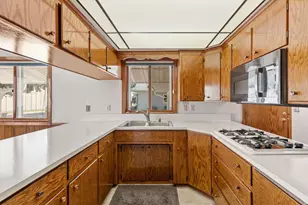 229 8th Ave SE, Maple Grove, MN 55369 - Photo 6