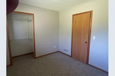 1300 Honeysuckle Lane SE, Cambridge, MN 55008 - Photo 26