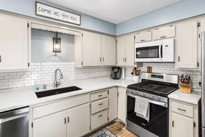 1874 113th Lane NW, Coon Rapids, MN 55433 - Photo 8