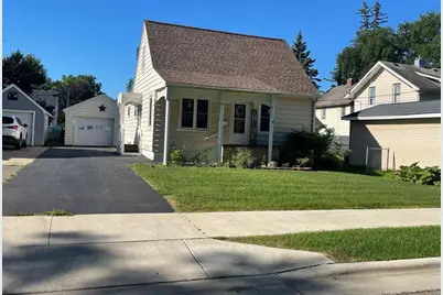 415 10th Avenue SW, Austin, MN 55912 - Photo 1