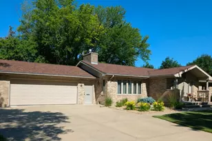 611 N 12th St, Montevideo, MN 56265 - Photo 4