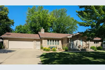 611 N 12th Street, Montevideo, MN 56265 - Photo 2
