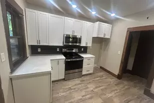 719 N Union Ave, Fergus Falls, MN 56537 - Photo 20