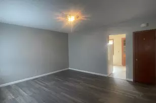 117 W Maple St, Marshall, MN 56258 - Photo 12