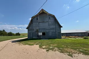 319 & 311 60th Ave, Pipestone, MN 56164 - Photo 58