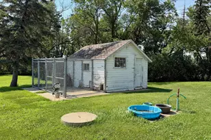 319 & 311 60th Ave, Pipestone, MN 56164 - Photo 46