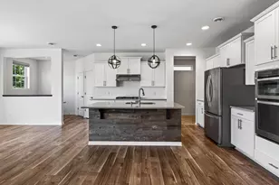 15637 Eddy Crk Wy, Apple Valley, MN 55124 - Photo 12