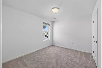 15637 Eddy Creek Way, Apple Valley, MN 55124 - Photo 36