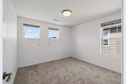 15637 Eddy Creek Way, Apple Valley, MN 55124 - Photo 32
