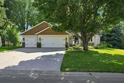 9278 Jergen Avenue S, Cottage Grove, MN 55016 - Photo 4