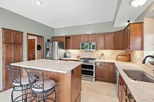 9278 Jergen Ave S, Cottage Grove, MN 55016 - Photo 18