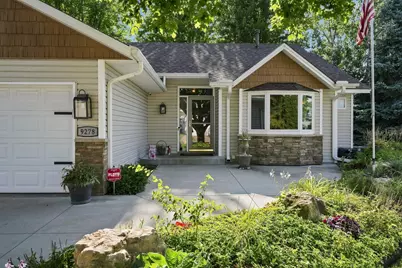 9278 Jergen Avenue S, Cottage Grove, MN 55016 - Photo 2