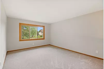 8064 Lower 147th Street W, Apple Valley, MN 55124 - Photo 12