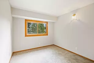 8064 Lower 147th St W, Apple Valley, MN 55124 - Photo 24