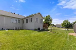3410 Village Green Dr, Moorhead, MN 56560 - Photo 50