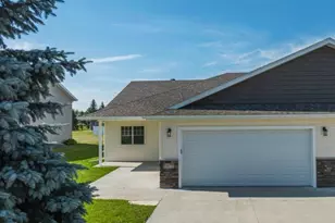 1877 Longview Dr, Detroit Lakes, MN 56501 - Photo 1