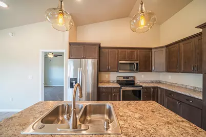 1877 Longview Drive, Detroit Lakes, MN 56501 - Photo 10