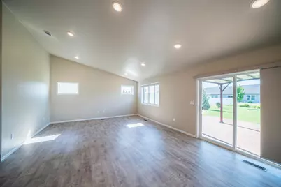 1877 Longview Drive, Detroit Lakes, MN 56501 - Photo 12