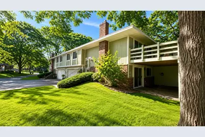6869 Macbeth Court, Woodbury, MN 55125 - Photo 4
