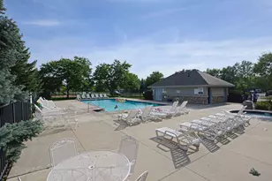 1336 Yorkshire Ln, Shakopee, MN 55379 - Photo 30