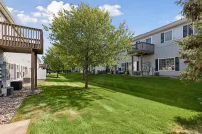 1336 Yorkshire Lane, Shakopee, MN 55379 - Photo 20