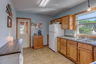 306 E Washington St, Durand, WI 54736 - Photo 4
