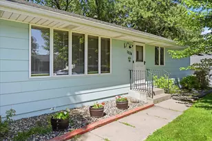 1534 17th St NW, New Brighton, MN 55112 - Photo 4